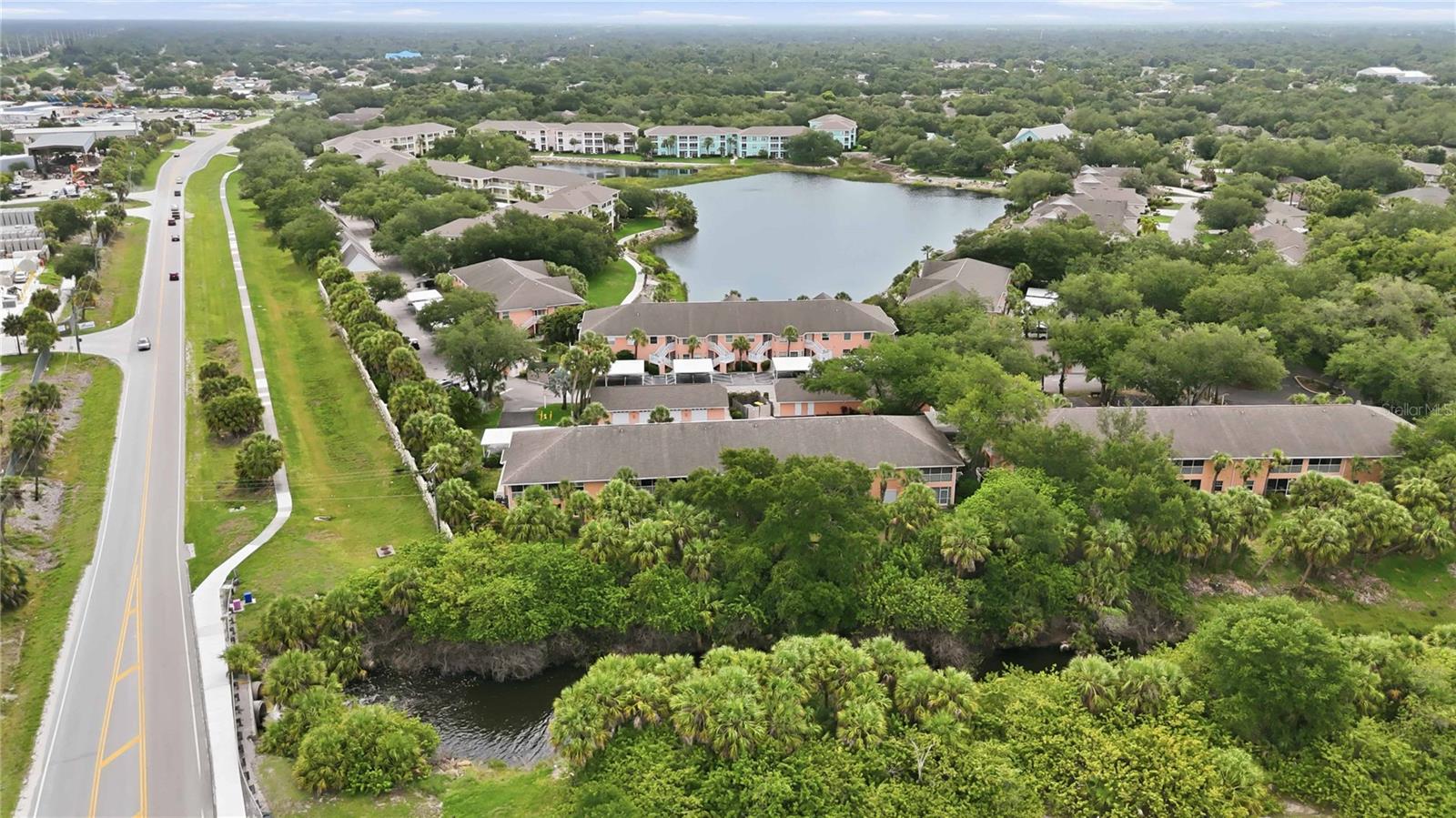 HERITAGE OAK PARK WATERS EDGE - Residential