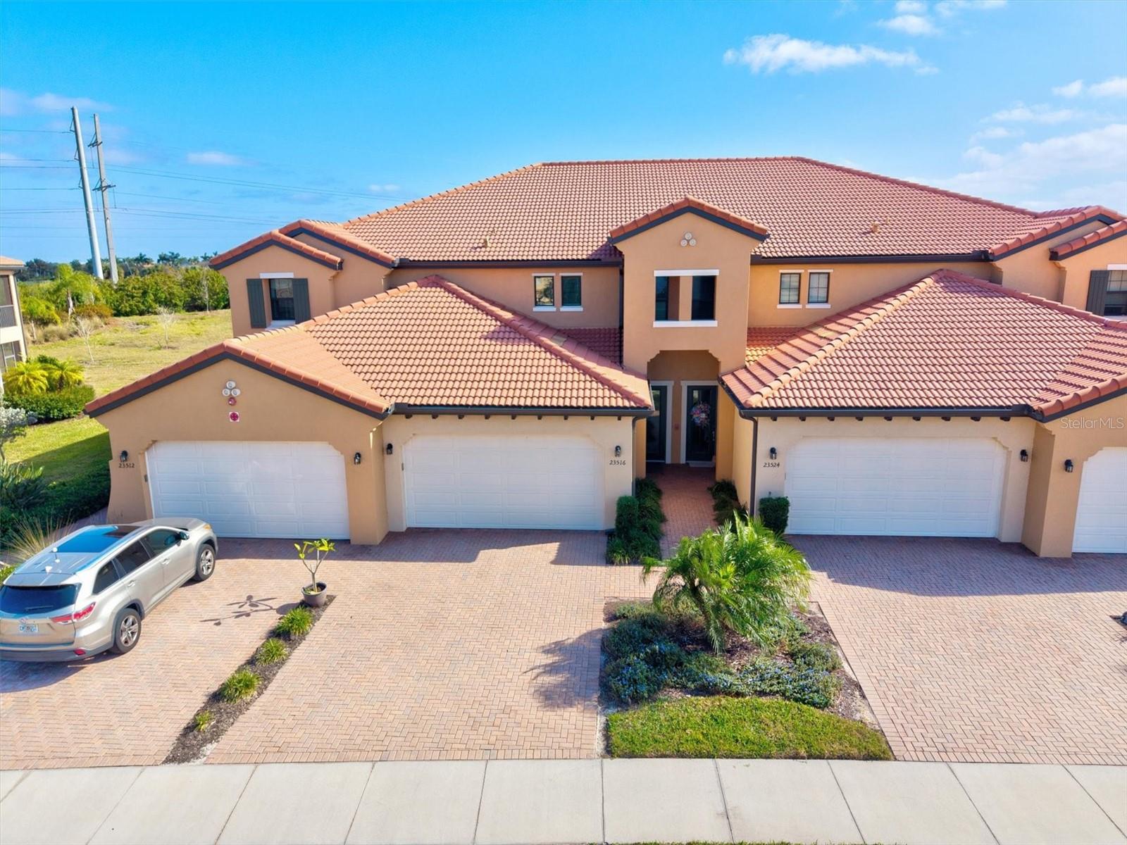 SARASOTA NATIONAL - Residential