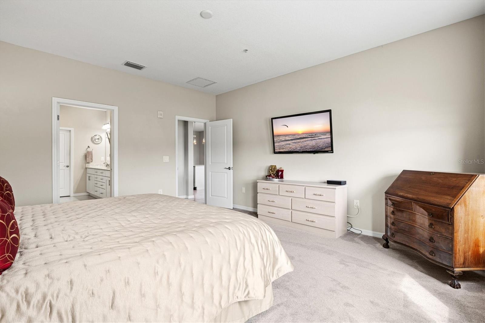 SARASOTA NATIONAL - Residential