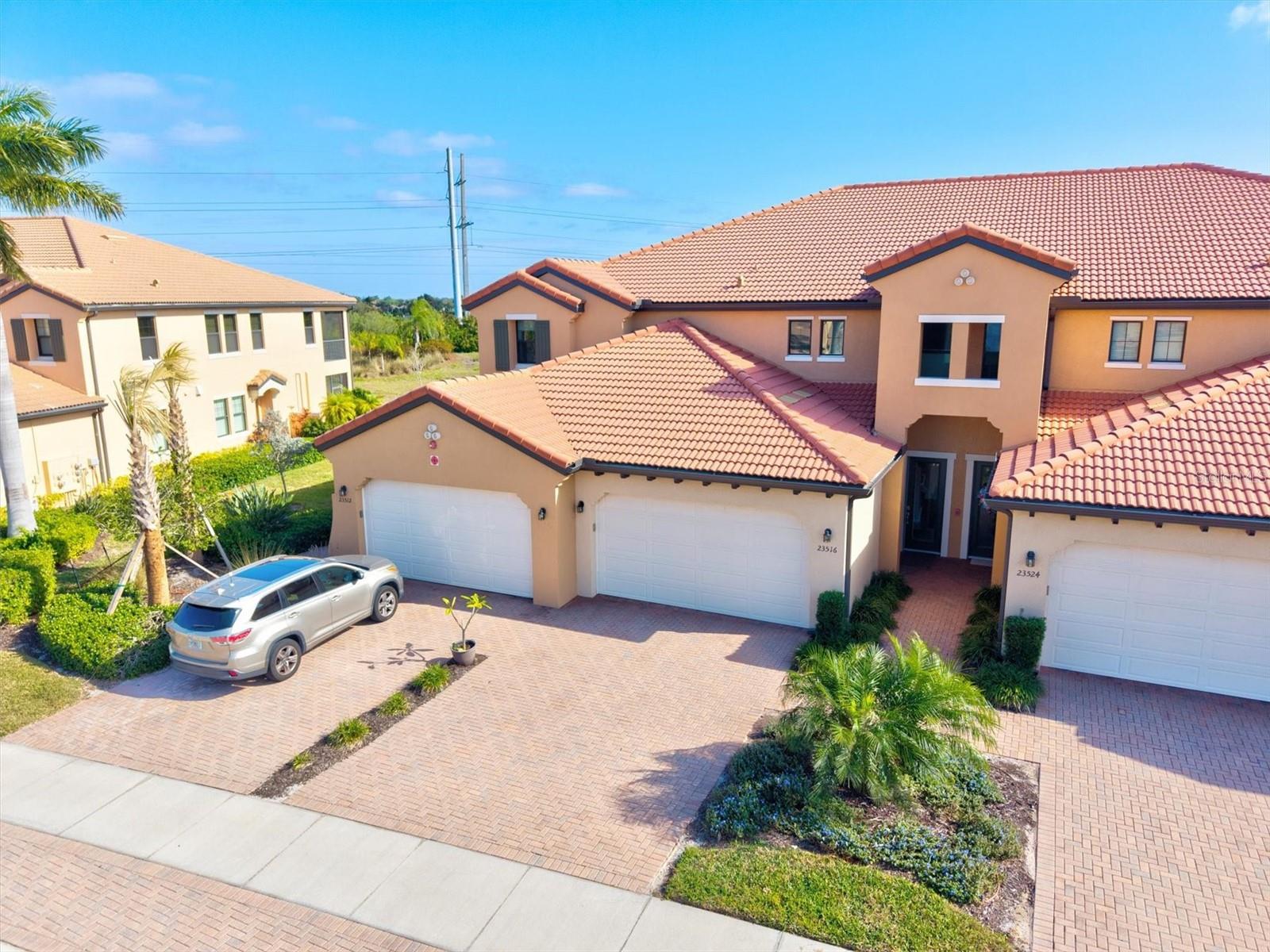 SARASOTA NATIONAL - Residential
