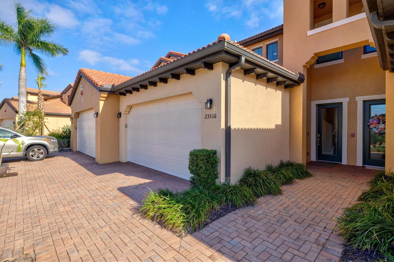 SARASOTA NATIONAL - Residential