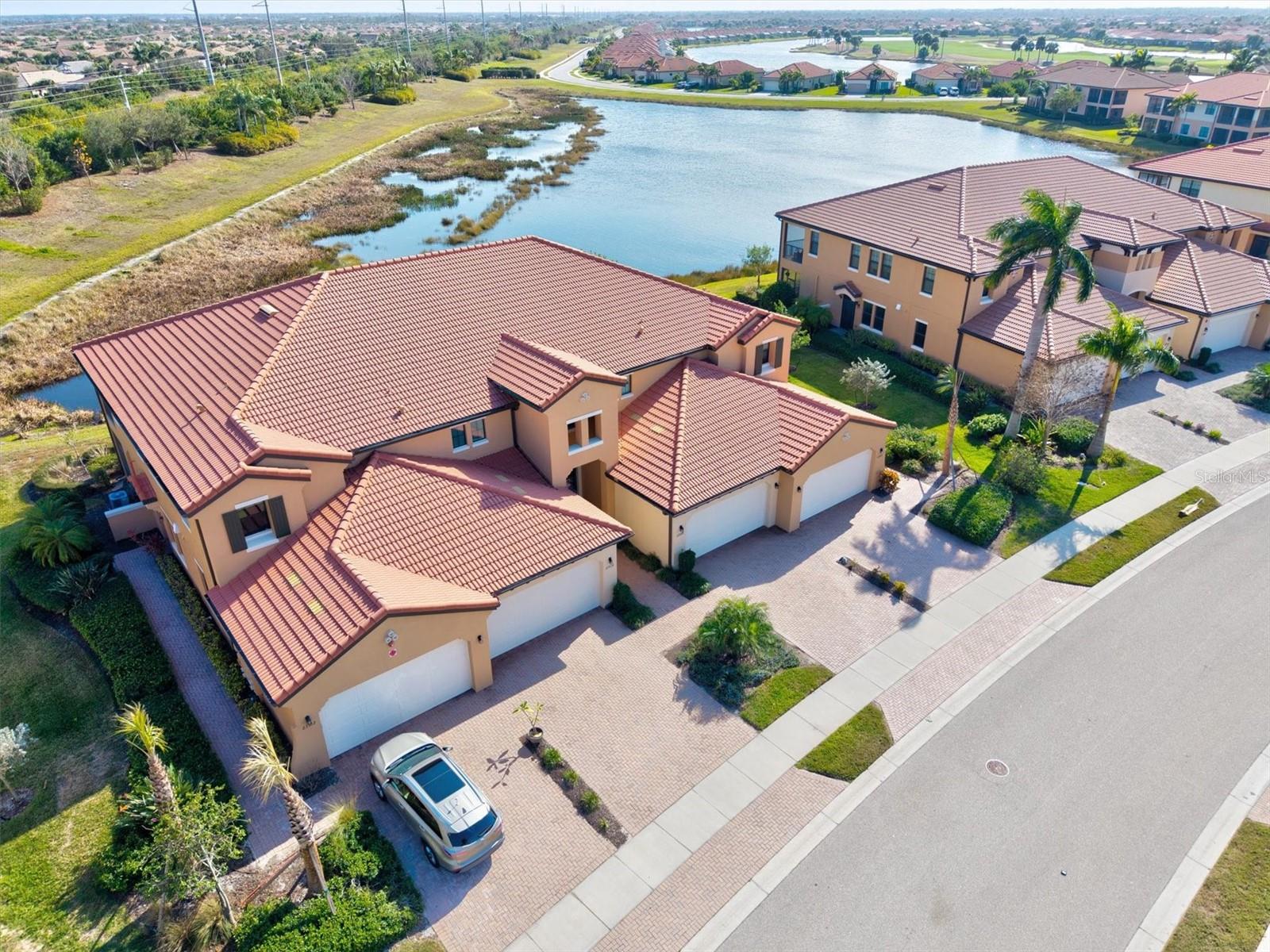SARASOTA NATIONAL - Residential