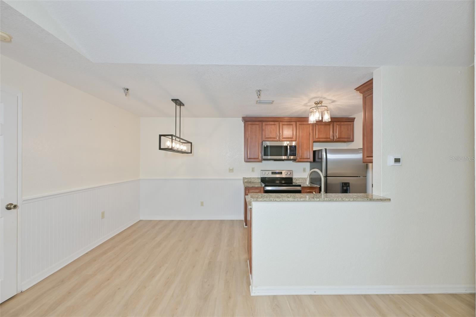 ITOPIA PRIVATE RESIDENCES CONDO - Residential