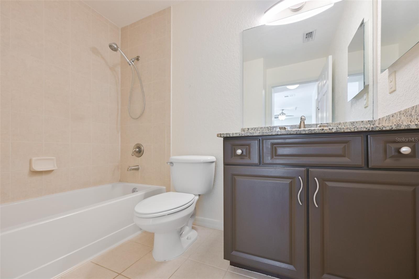 ITOPIA PRIVATE RESIDENCES CONDO - Residential