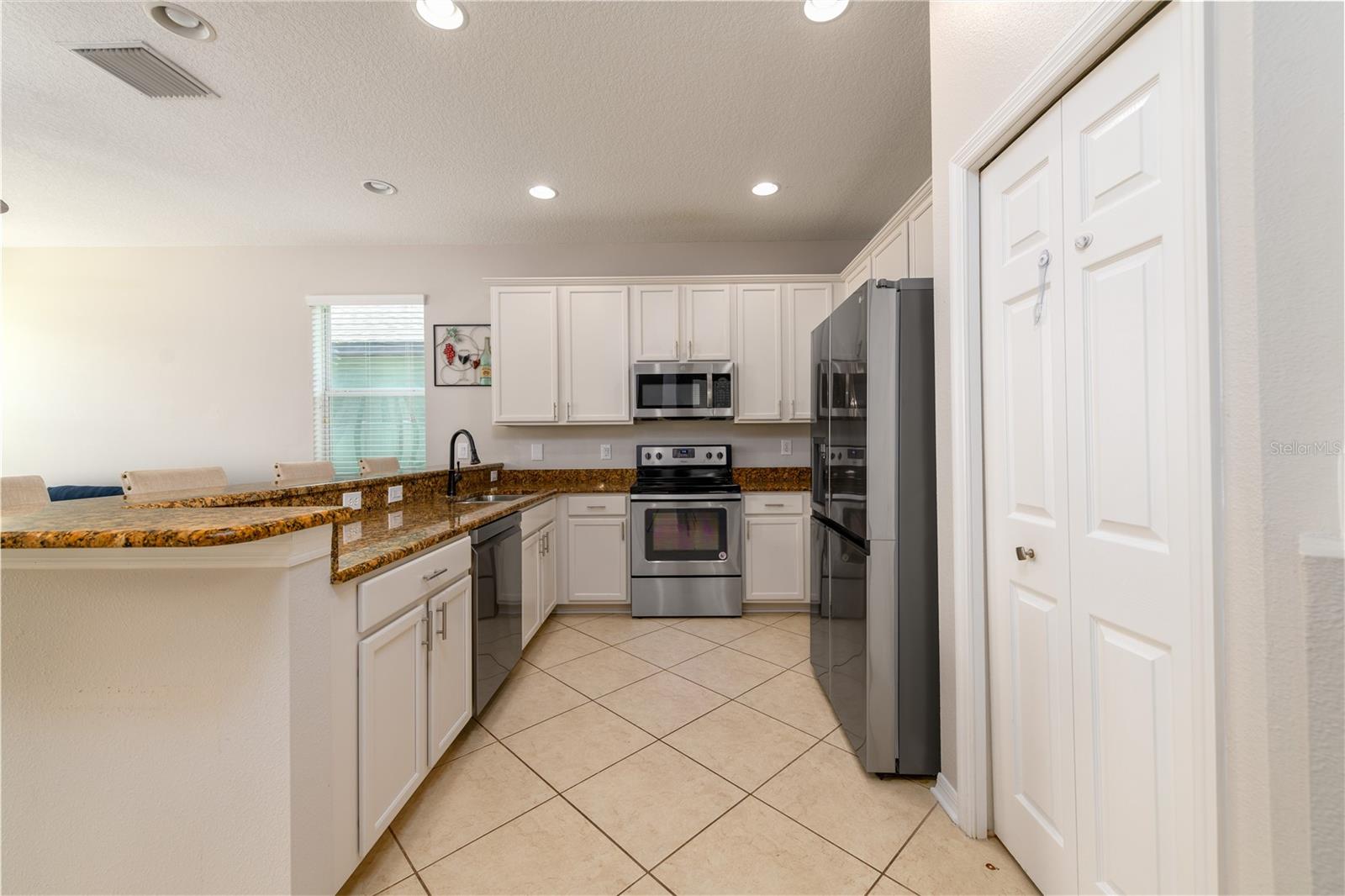 AVELAR CREEK NORTH - Residential