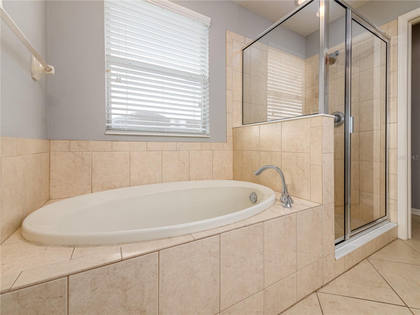 AVELAR CREEK NORTH - Residential