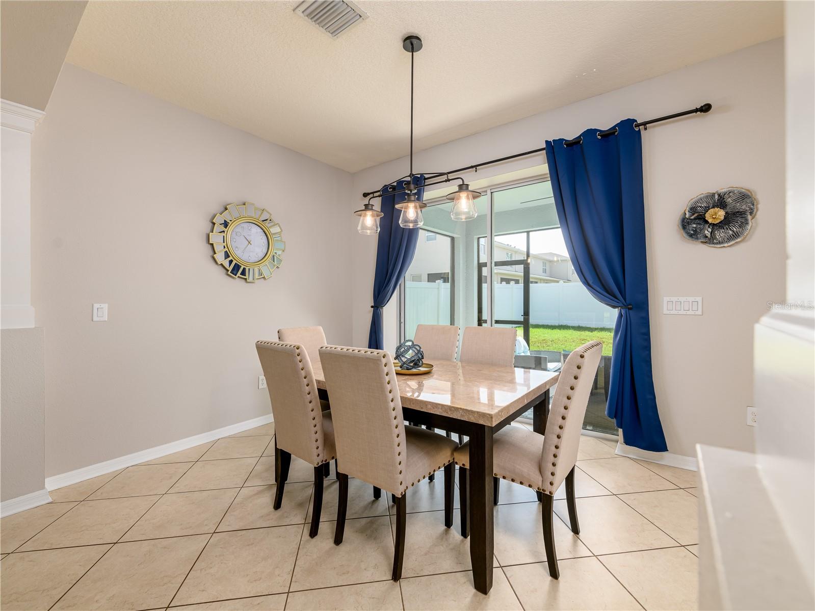 AVELAR CREEK NORTH - Residential