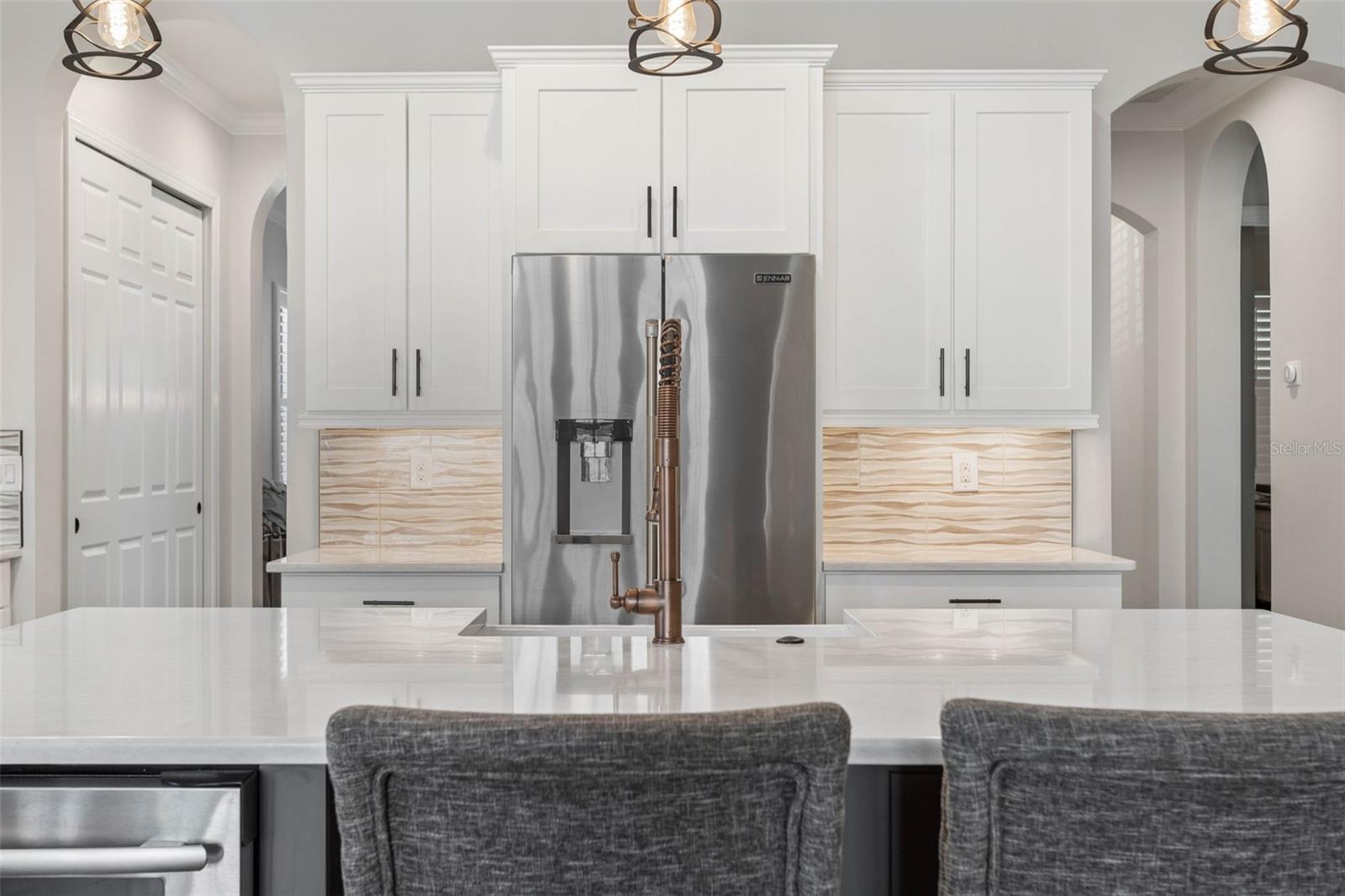 WESTSHORE YACHT CLUB PH 313 - Residential