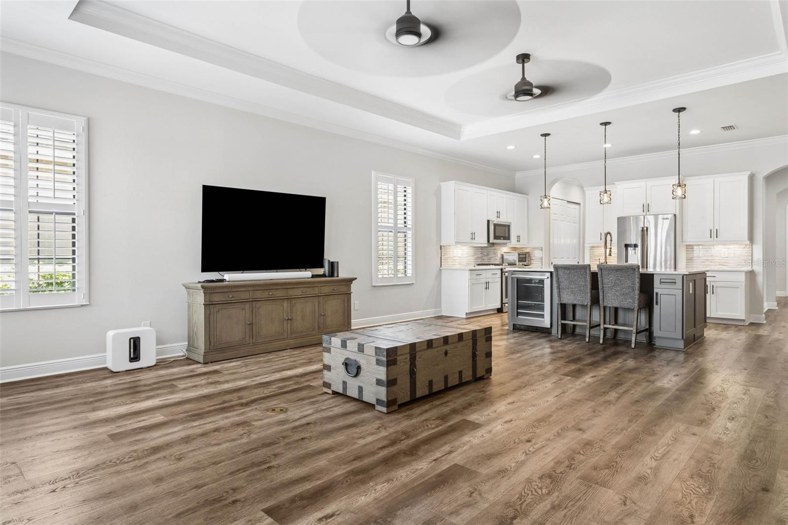 WESTSHORE YACHT CLUB PH 313 - Residential