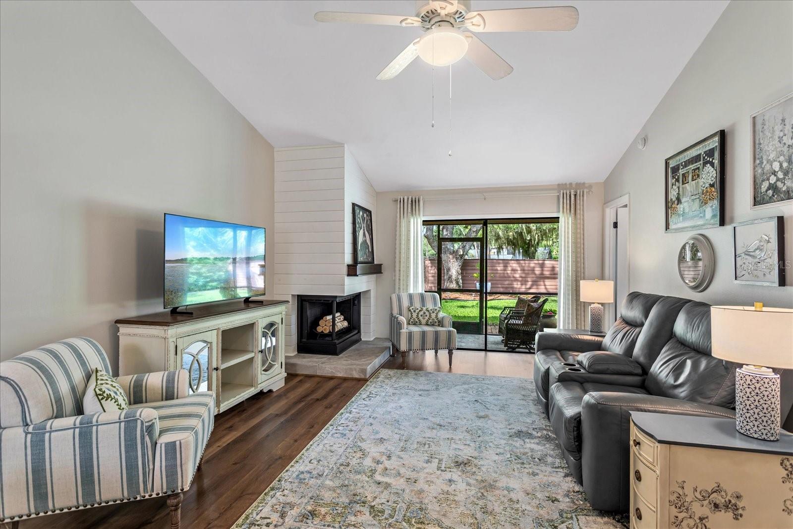 GOVERNORS POINT PH 2 - Residential