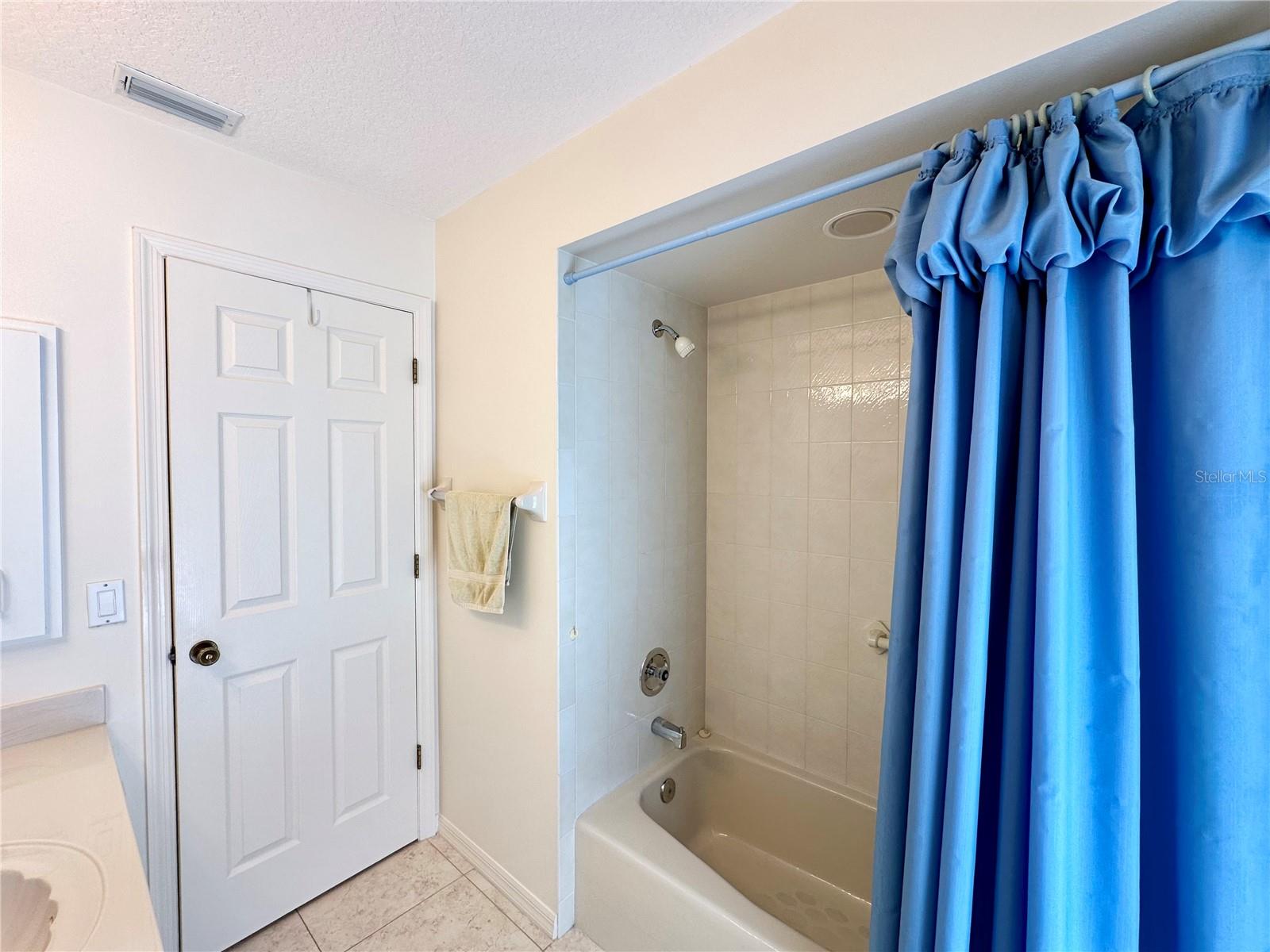 SOUTHWOOD SEC A - Residential Lease