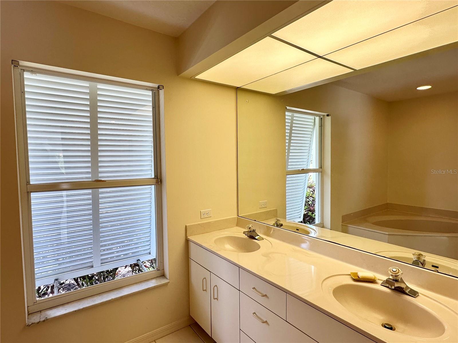 SOUTHWOOD SEC A - Residential Lease