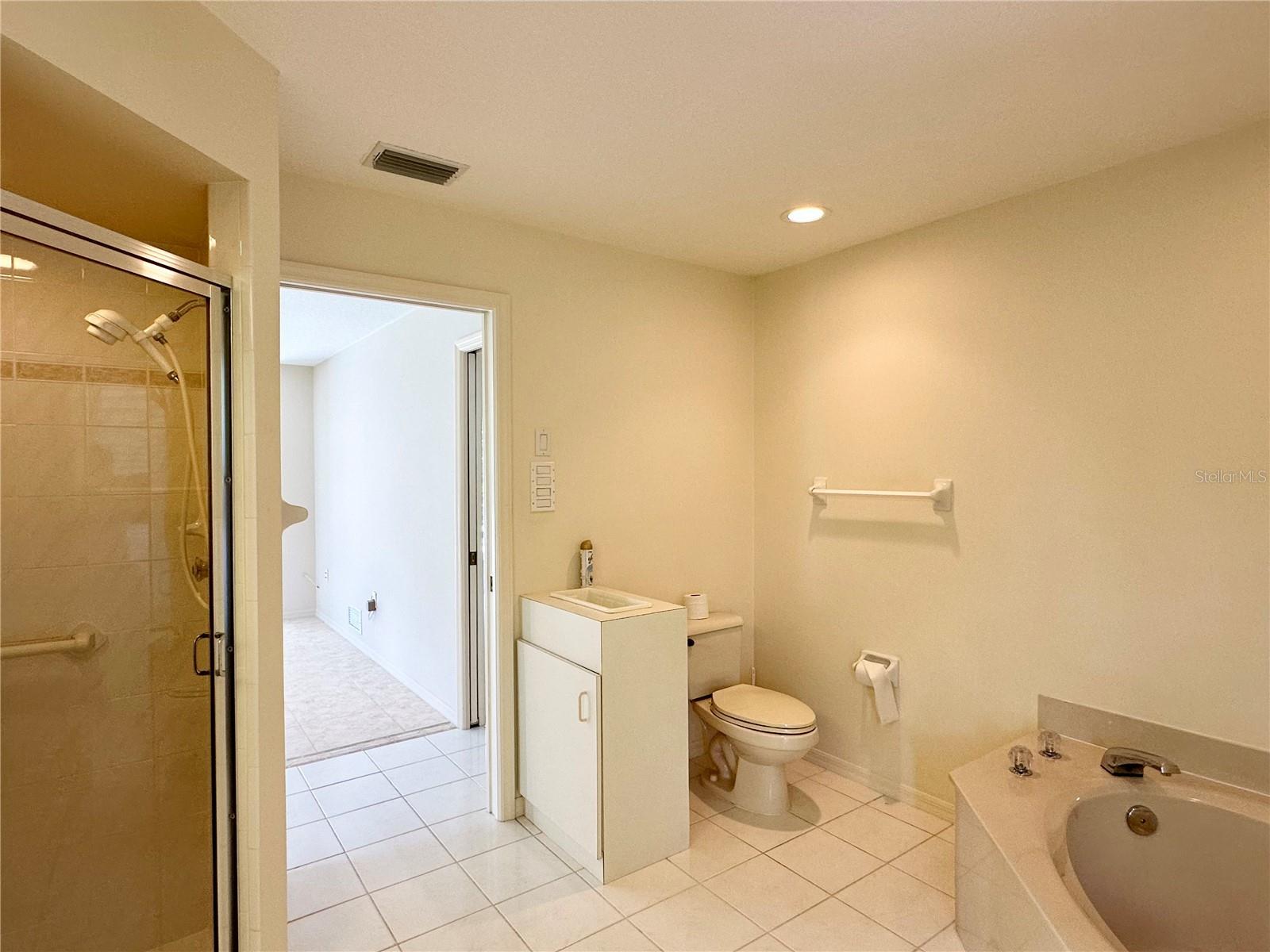 SOUTHWOOD SEC A - Residential Lease