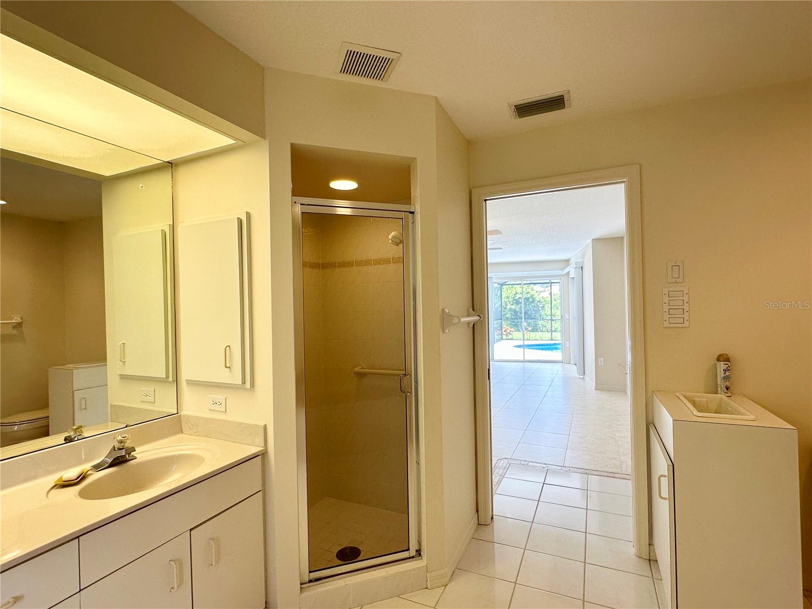 SOUTHWOOD SEC A - Residential Lease