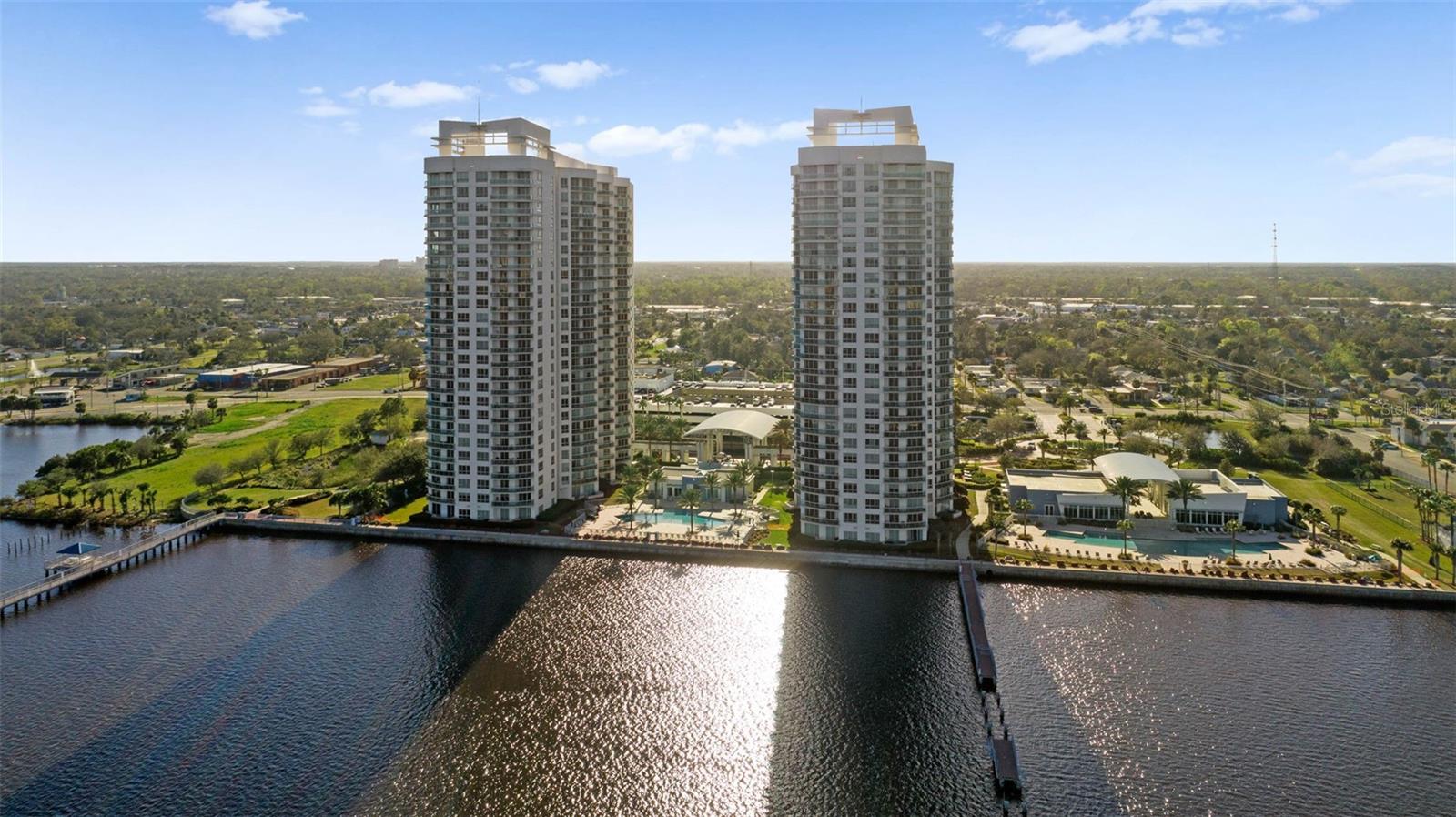 MARINA GRANDE/HALIFAX 01 - Residential