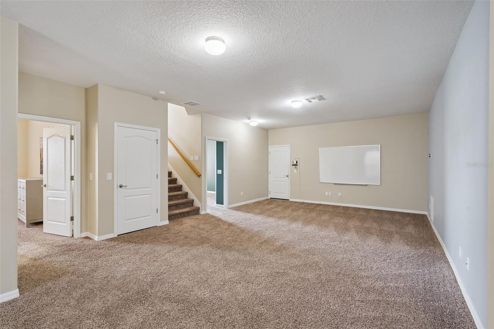 CLERMONT LOST LAKE TR B - Residential