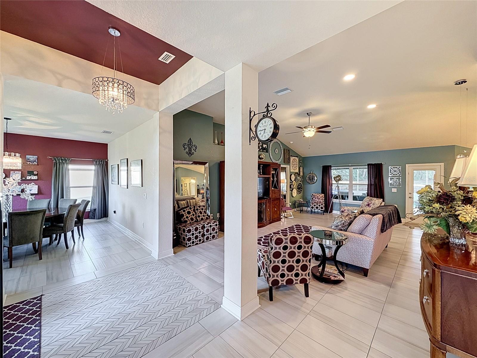 SPRING HILL - Residential