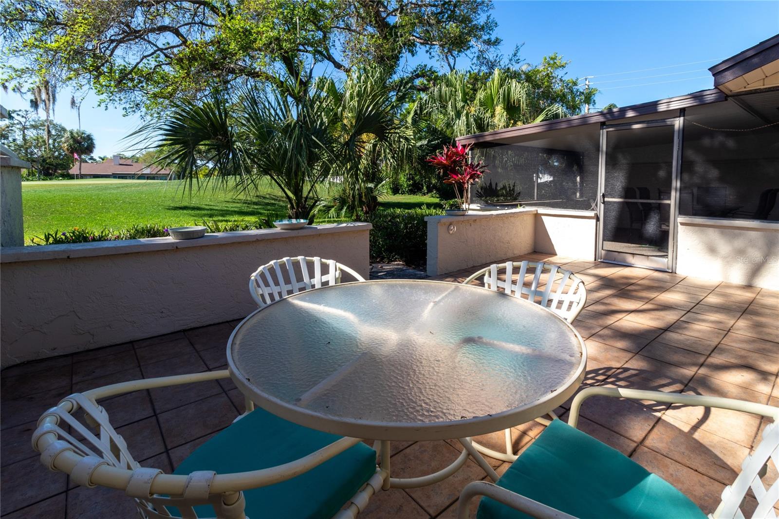THE VILLAS AT EL CONQUISTADOR - Residential Lease