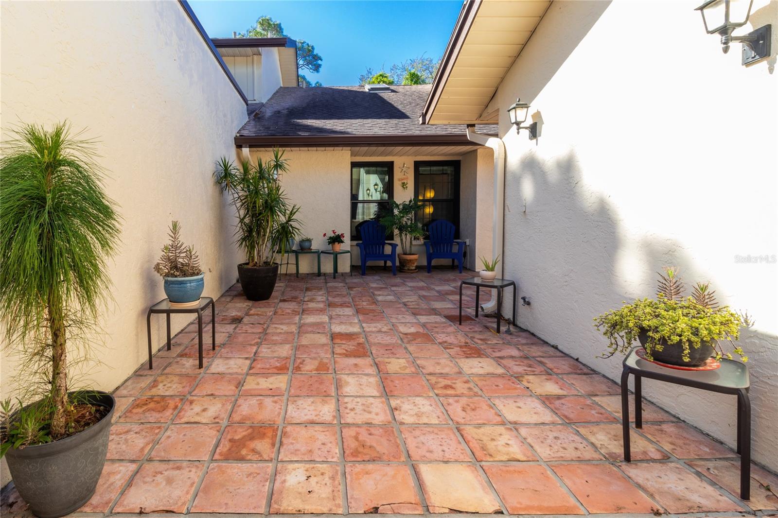 THE VILLAS AT EL CONQUISTADOR - Residential Lease