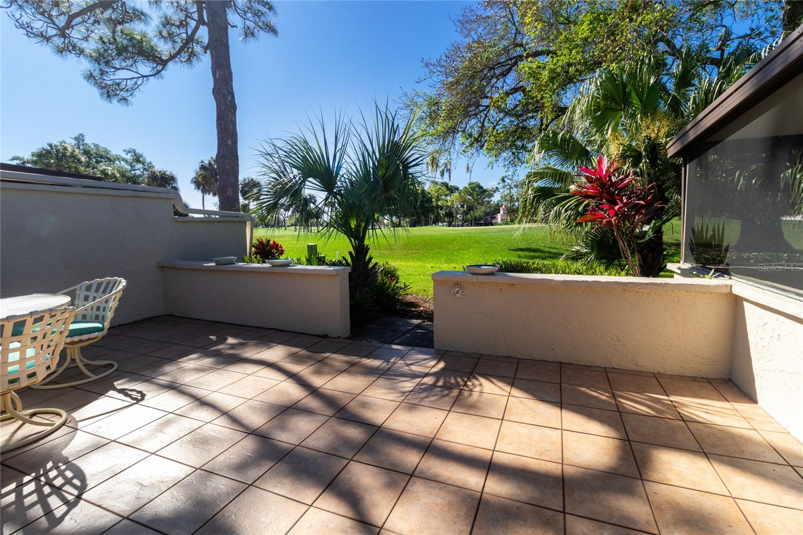 THE VILLAS AT EL CONQUISTADOR - Residential Lease