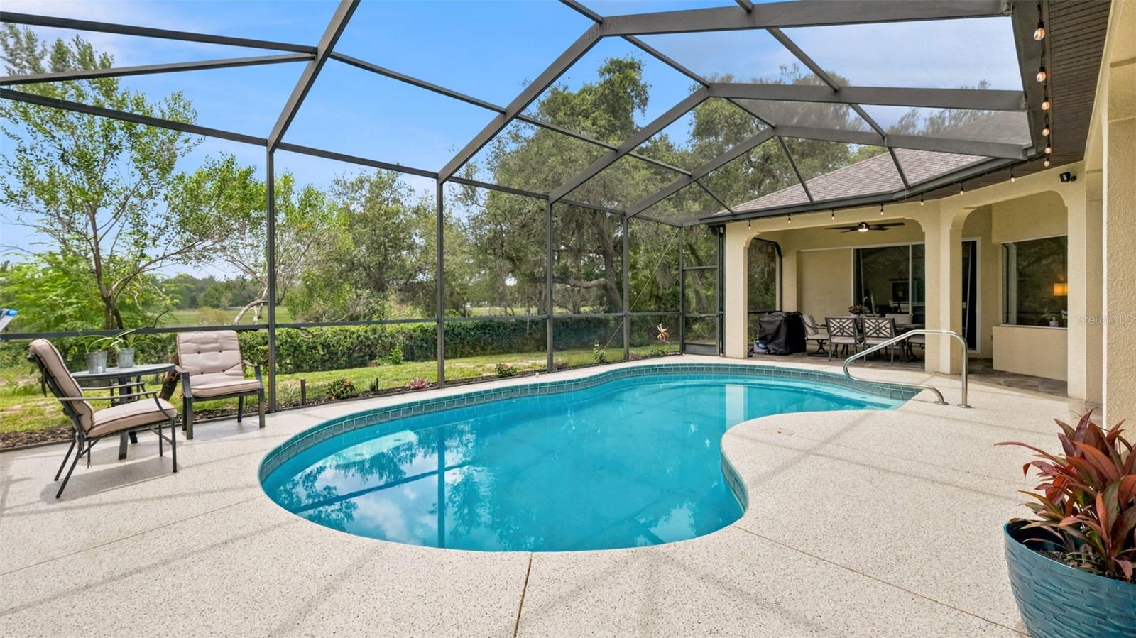 WOODLAND WATERS PH 2 - Residential