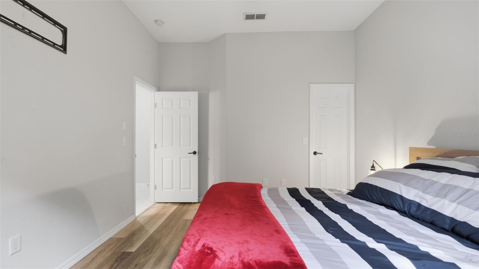 WOODLAND WATERS PH 2 - Residential