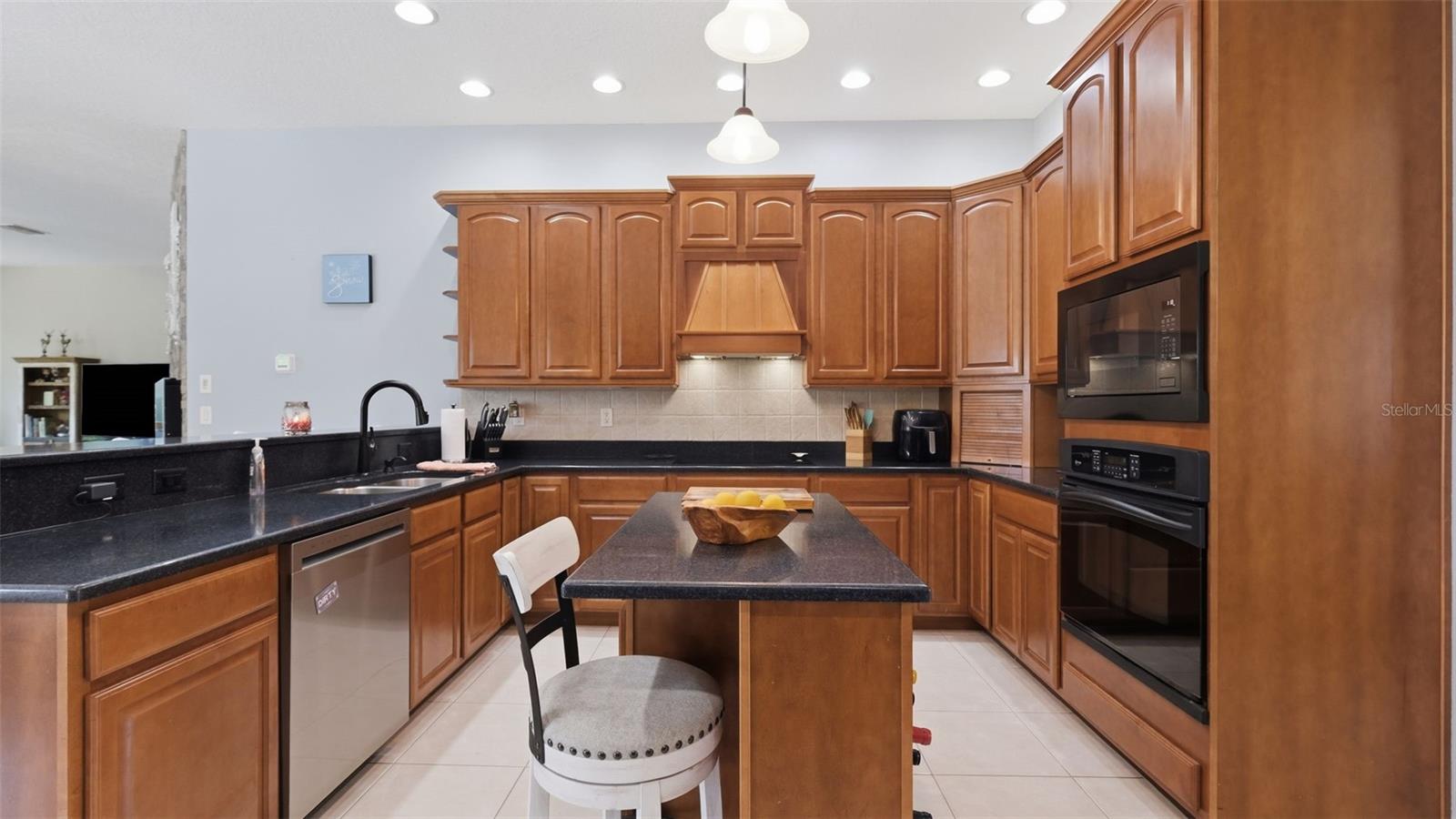 WOODLAND WATERS PH 2 - Residential