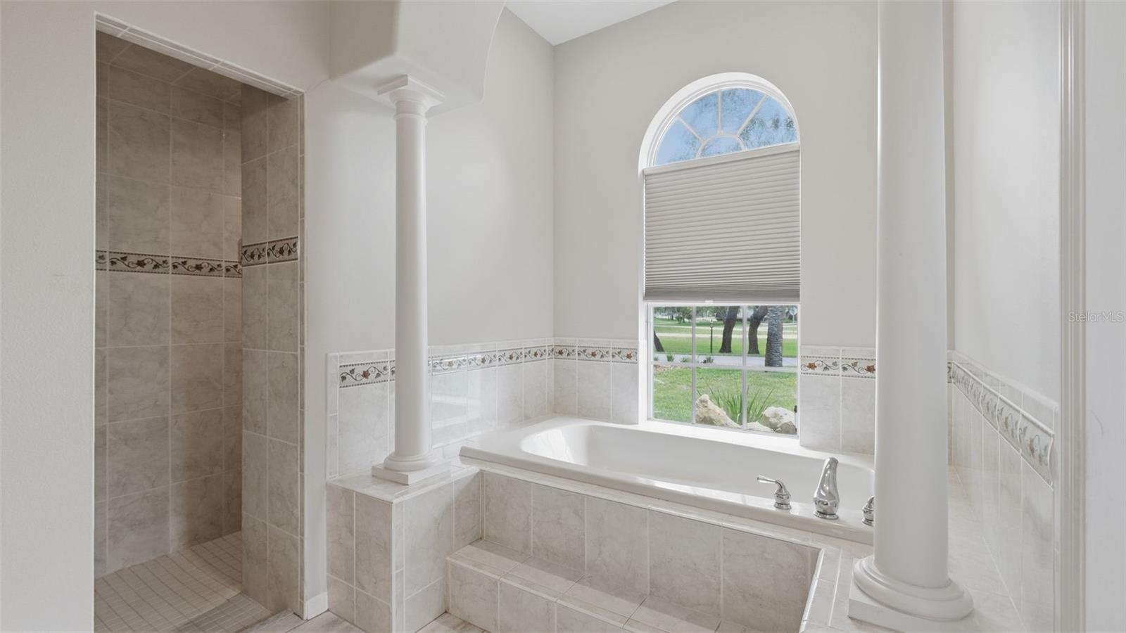 WOODLAND WATERS PH 2 - Residential
