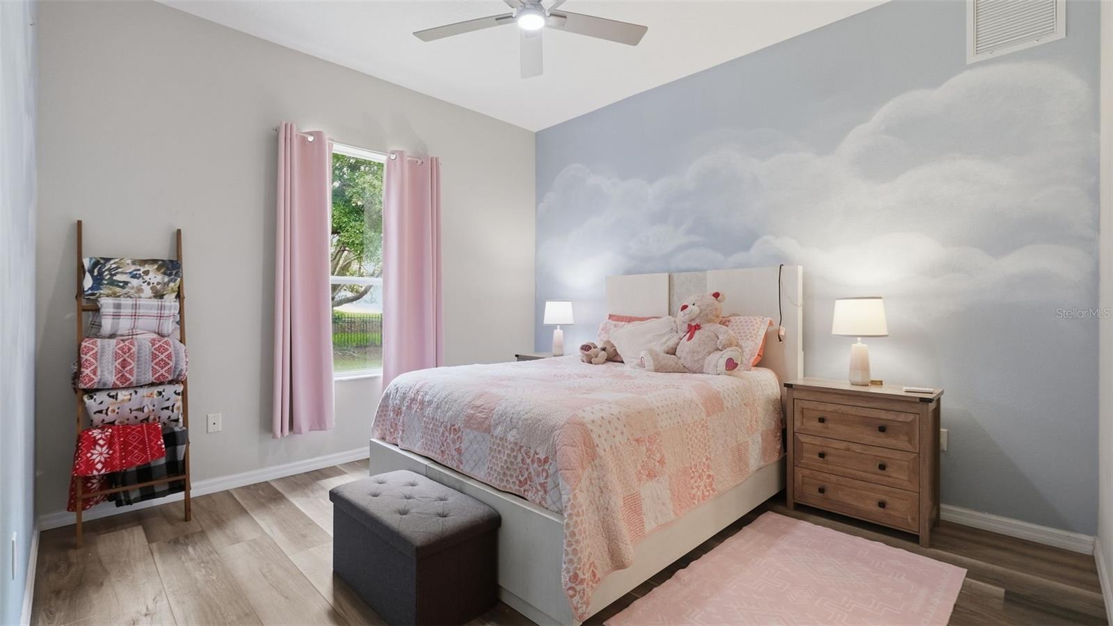 WOODLAND WATERS PH 2 - Residential