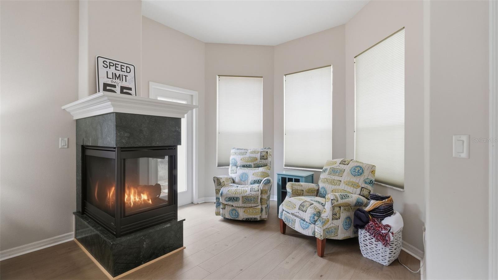 WOODLAND WATERS PH 2 - Residential
