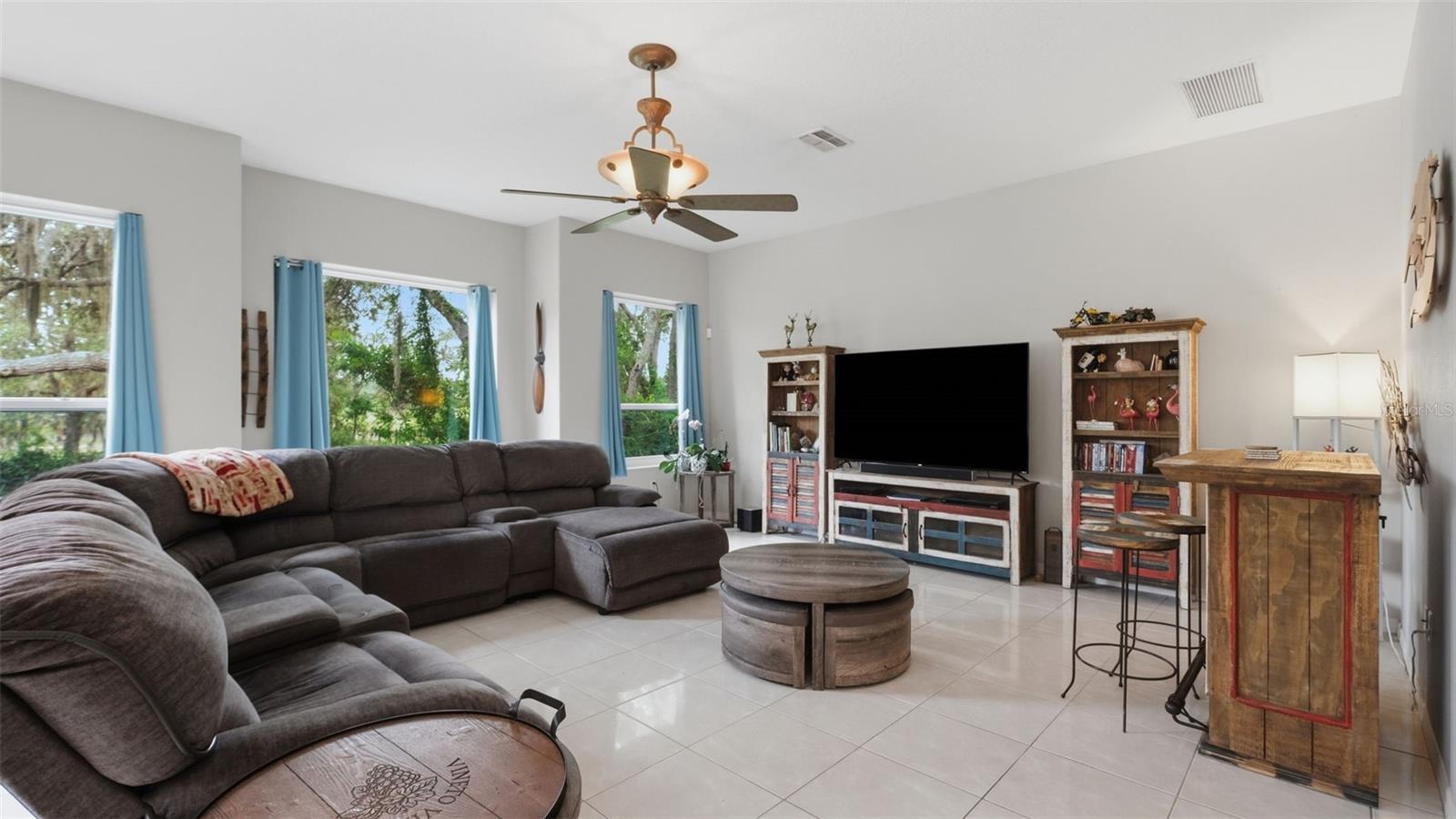 WOODLAND WATERS PH 2 - Residential