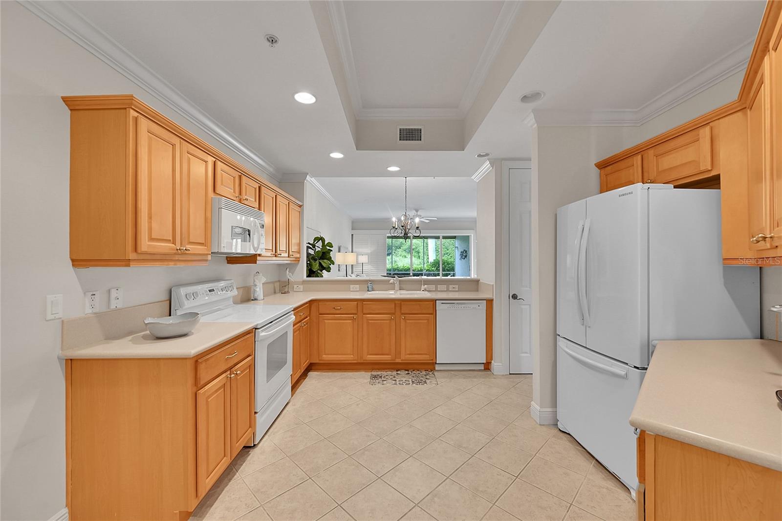WINDSTAR CONDO SEC - Residential