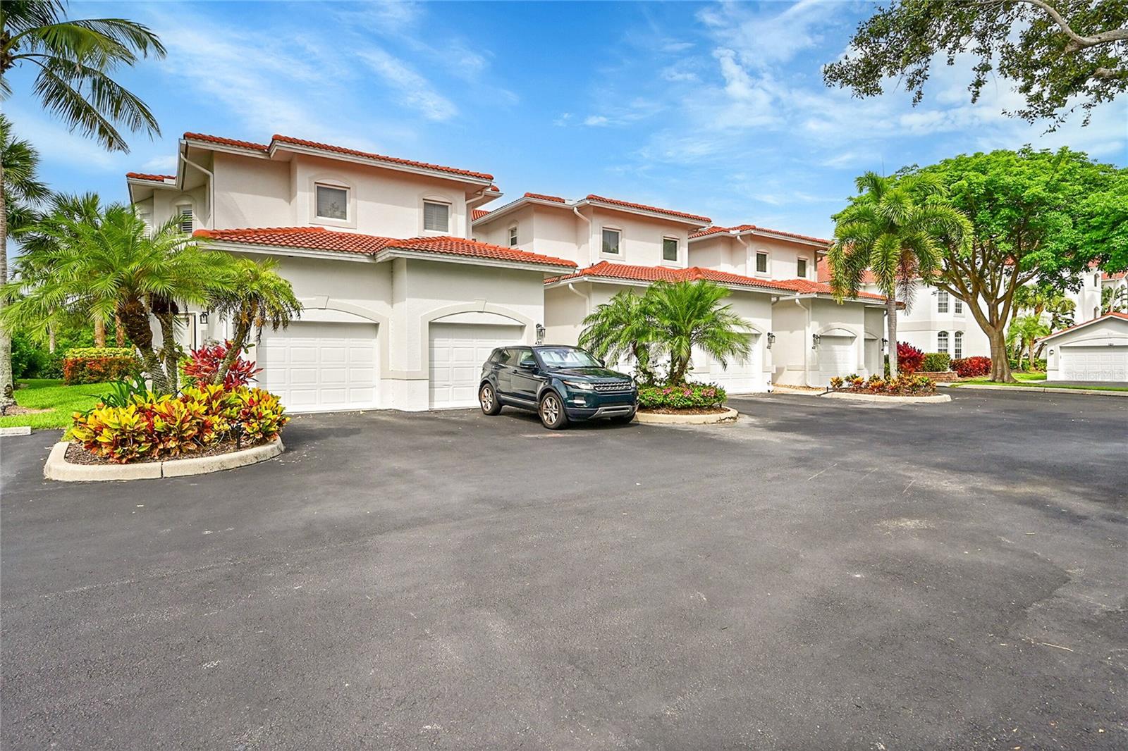 WINDSTAR CONDO SEC - Residential