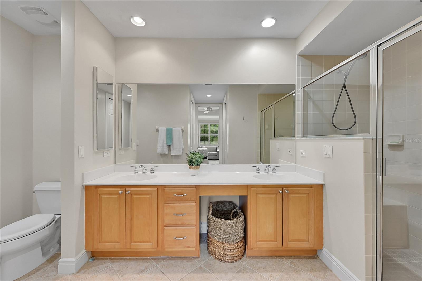 WINDSTAR CONDO SEC - Residential