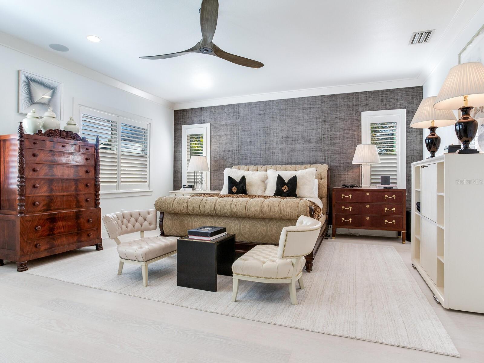 SUNSET PARK ISLES UNIT 4 - Residential