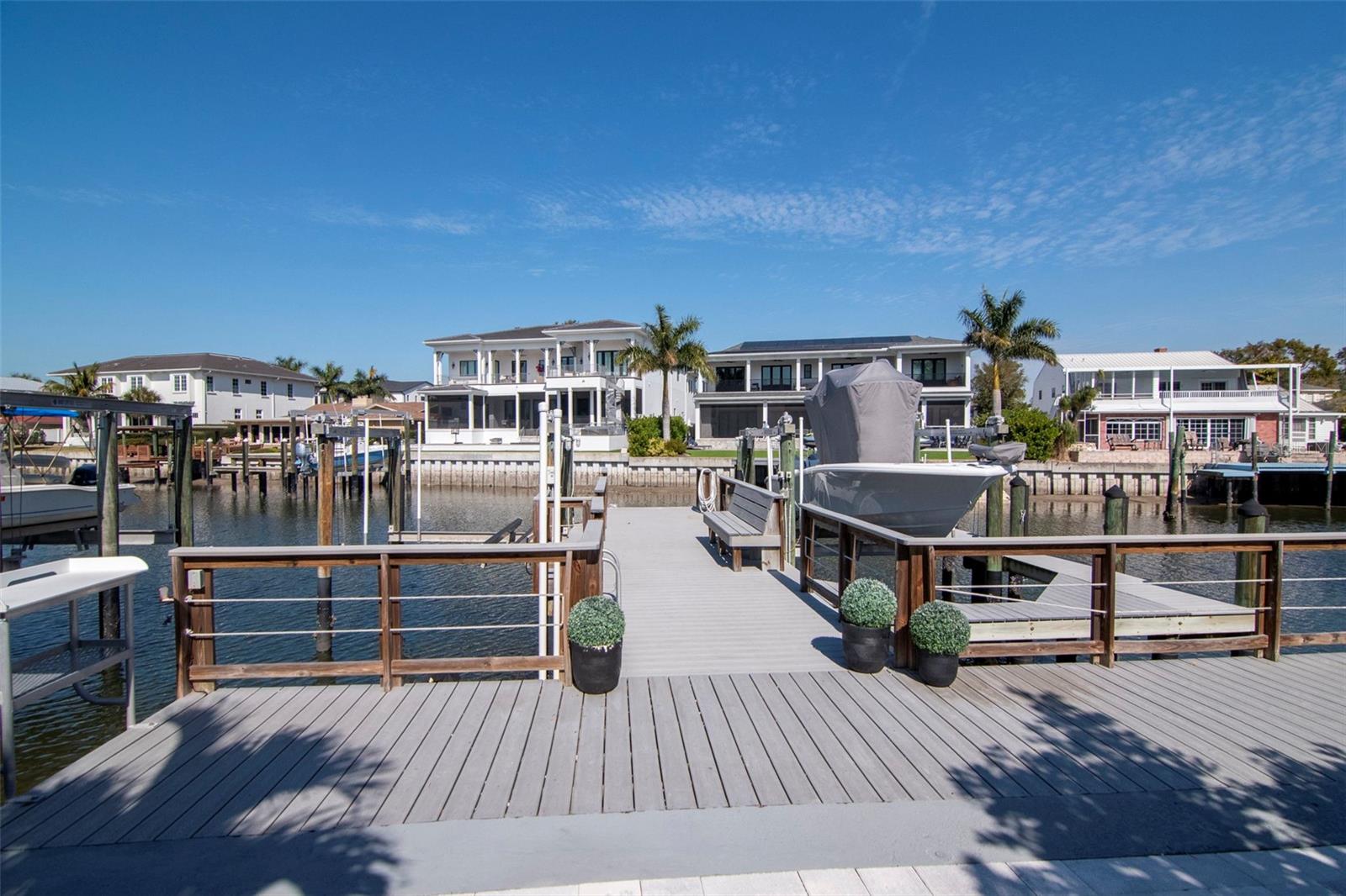 SUNSET PARK ISLES UNIT 4 - Residential