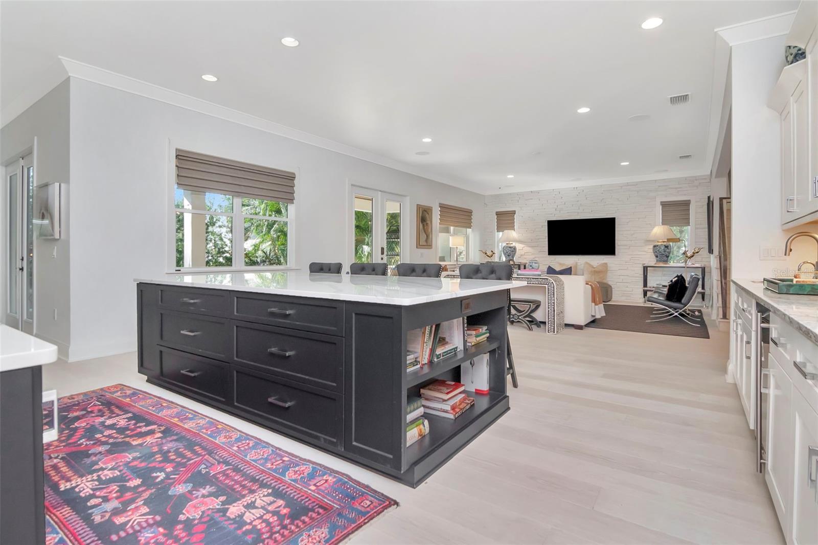 SUNSET PARK ISLES UNIT 4 - Residential