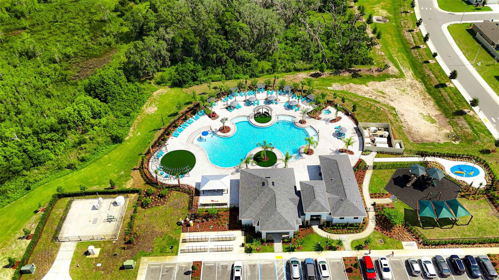 CASCADES PH 1A & 1B - Residential