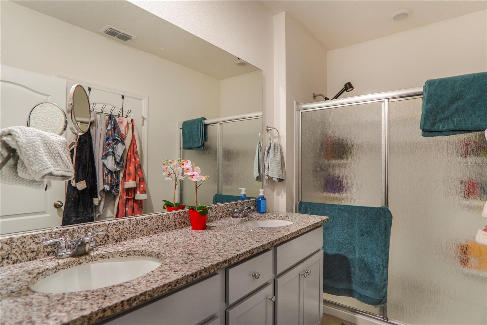 CASCADES PH 1A & 1B - Residential