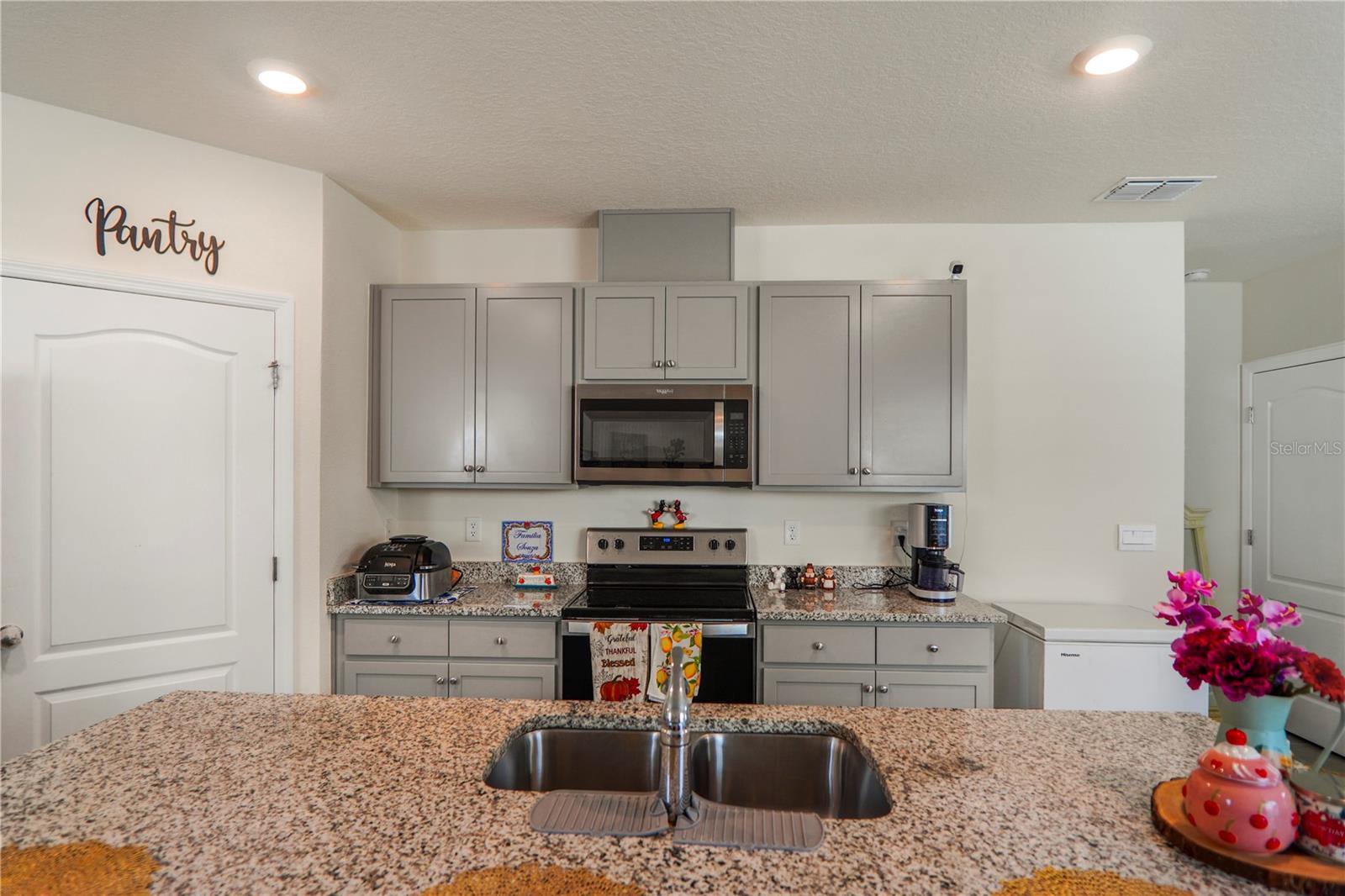 CASCADES PH 1A & 1B - Residential