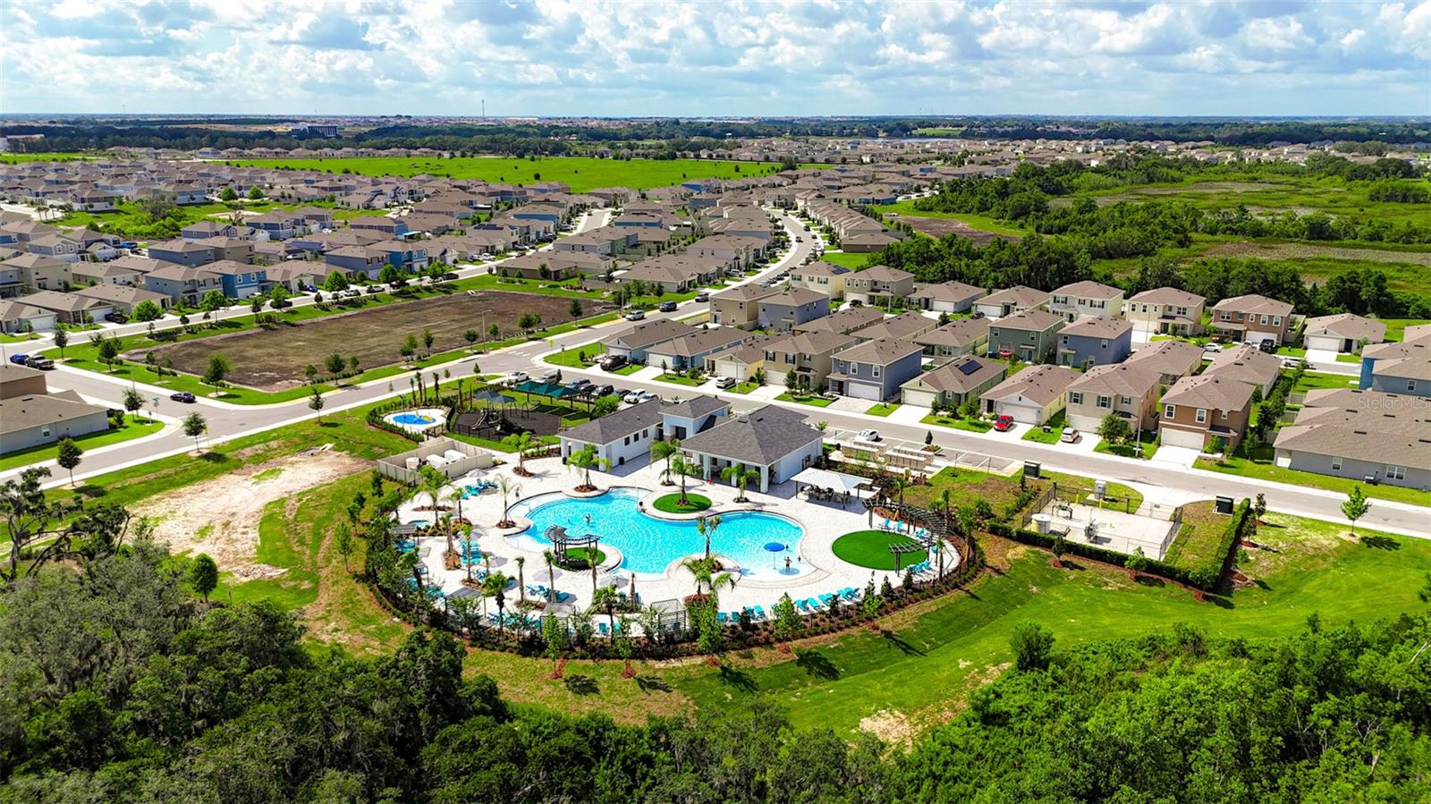 CASCADES PH 1A & 1B - Residential