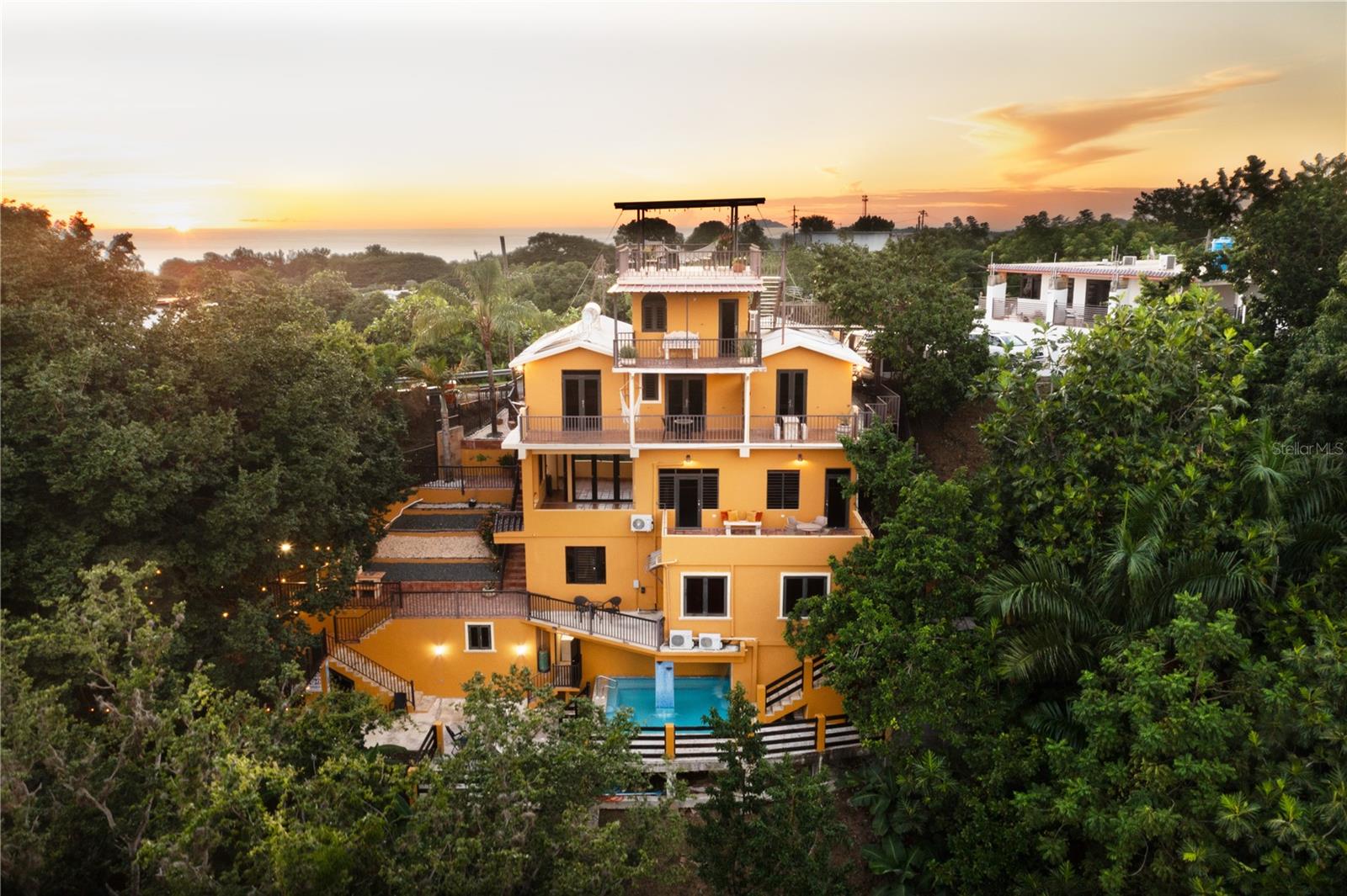 BARRIO RIO GRANDE - Residential
