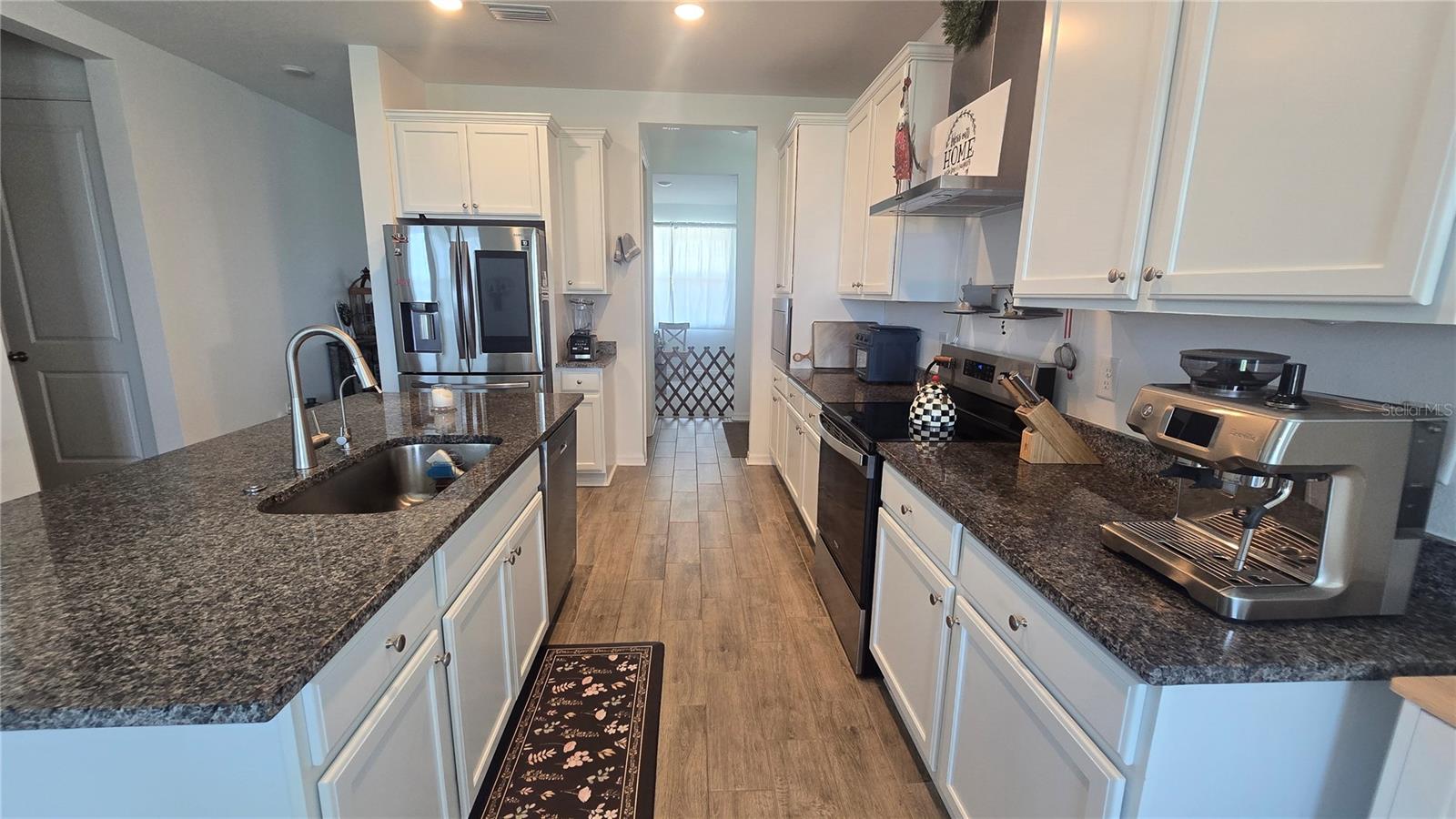 HILLTOP POINT REP - Residential