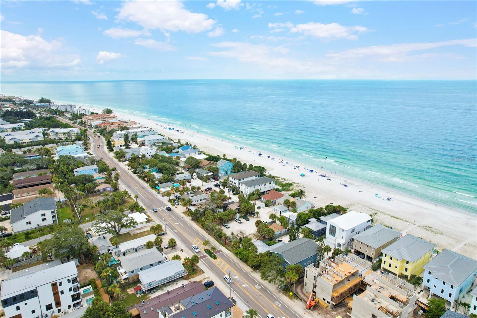 SHIP-A-HOEY CONDO - Residential