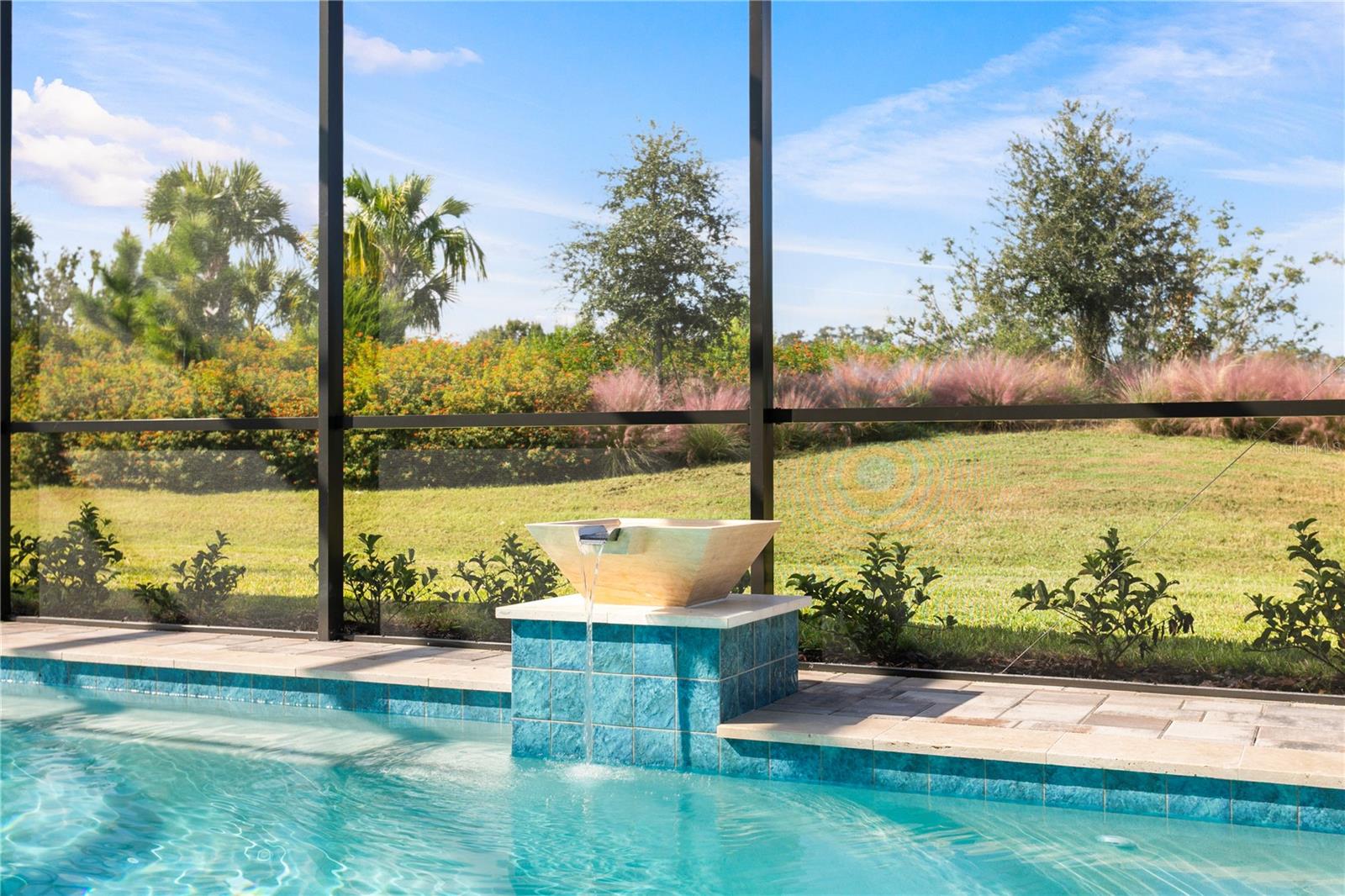 VICTORIA LAKES - Residential