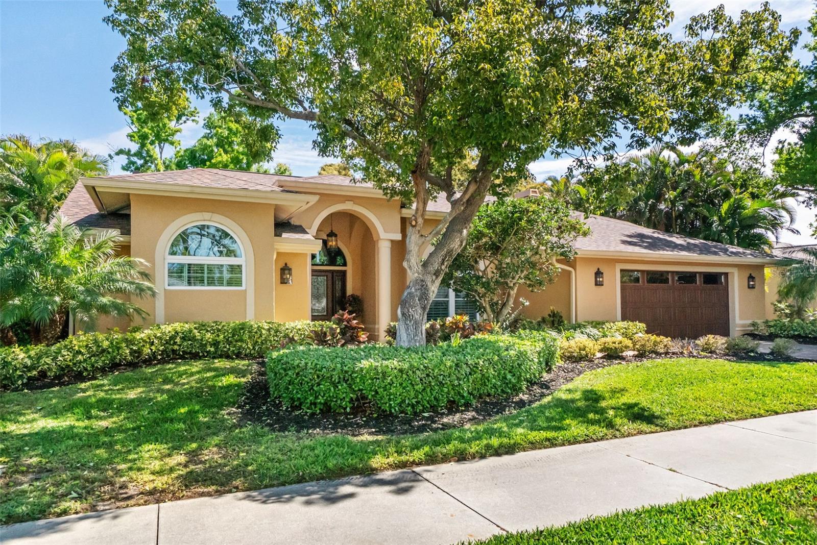 DEER CREEK - Residential