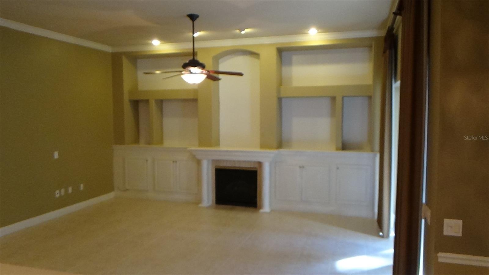 RESERVE AT TUSCAWILLA PH 2 - Residential Lease