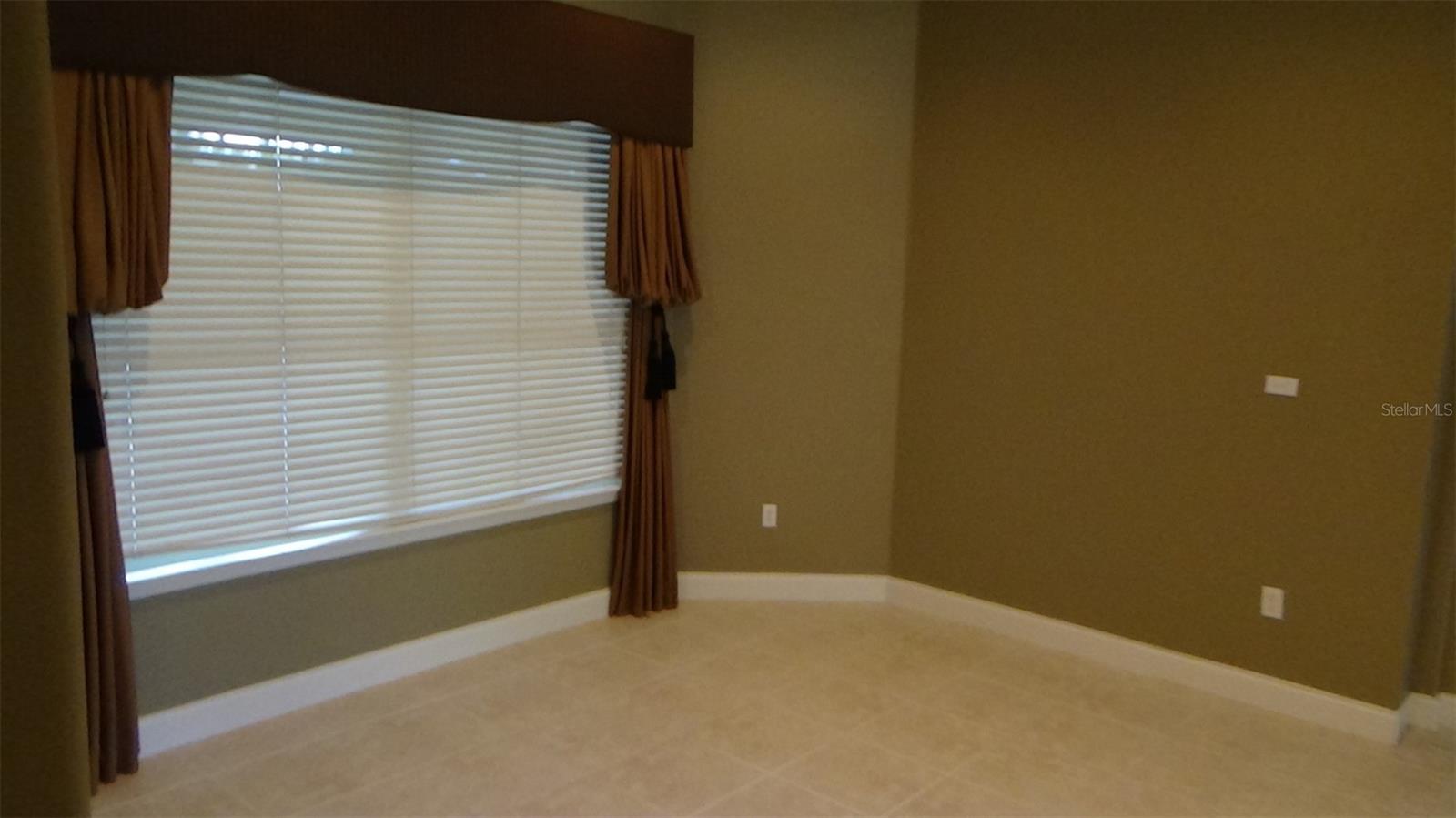RESERVE AT TUSCAWILLA PH 2 - Residential Lease