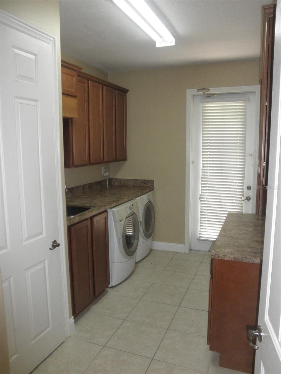 RESERVE AT TUSCAWILLA PH 2 - Residential Lease