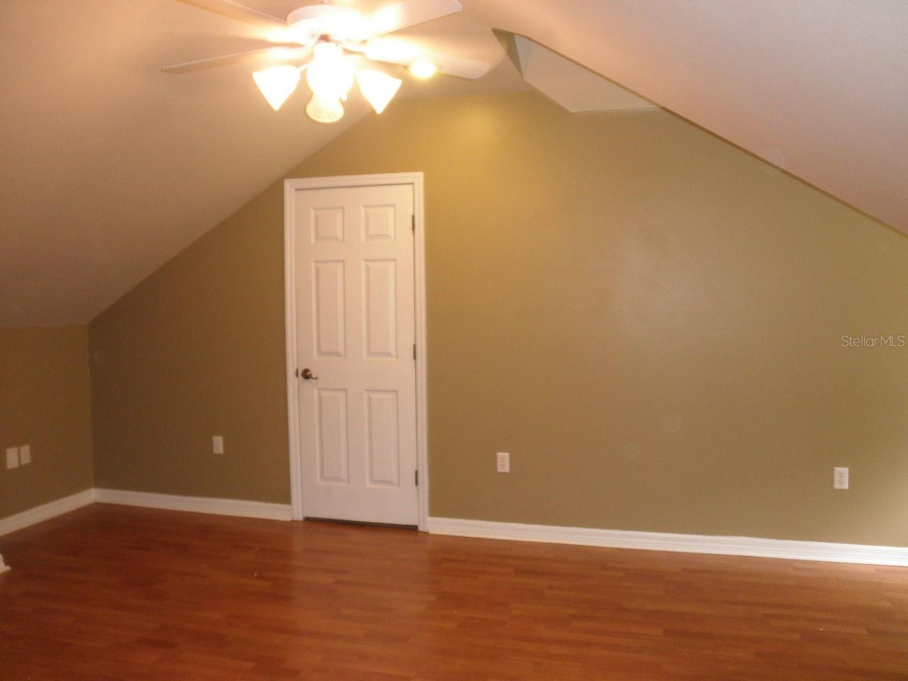 RESERVE AT TUSCAWILLA PH 2 - Residential Lease